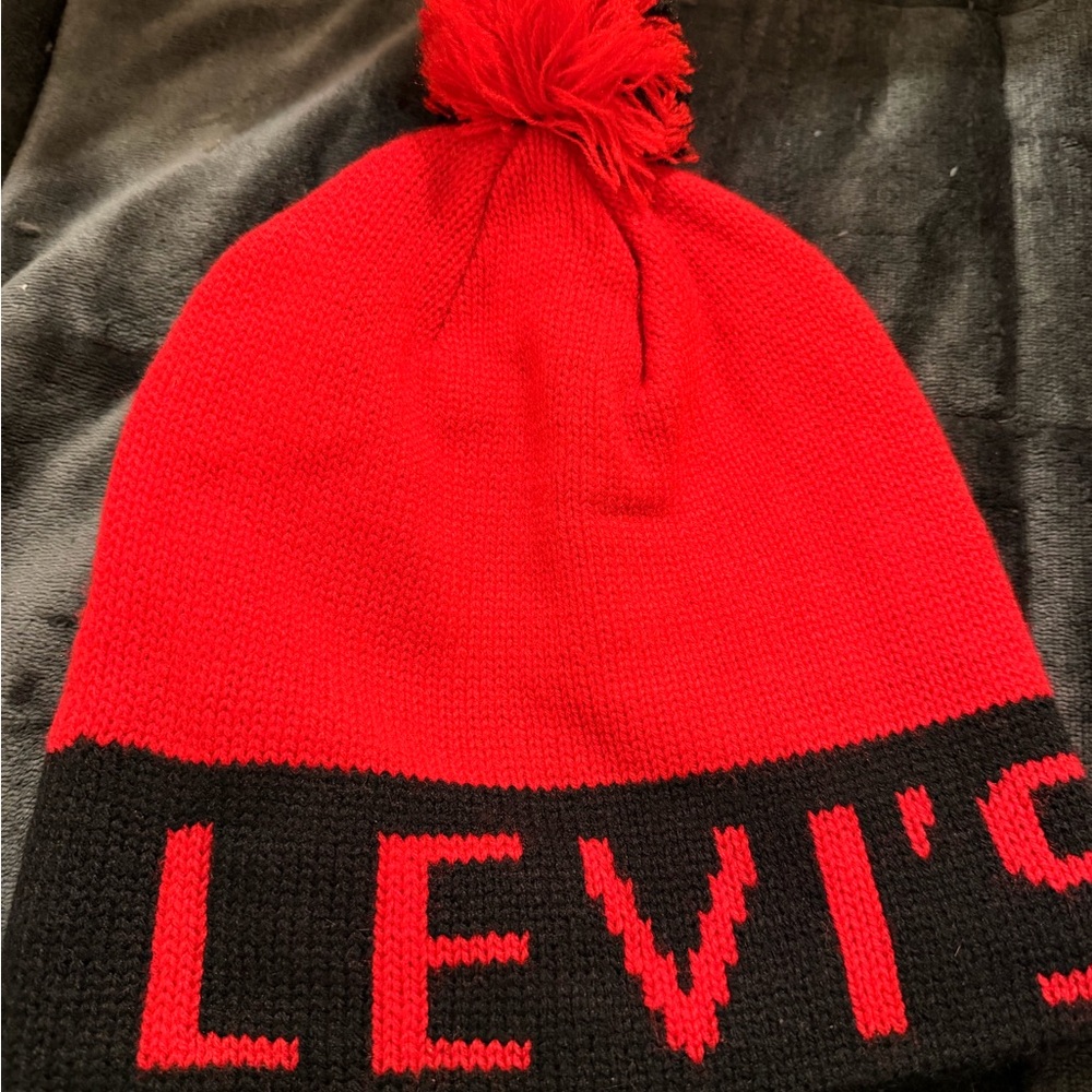 Levi's men's acrylic knit pom-pom beanie toboggan winter hat in red and black